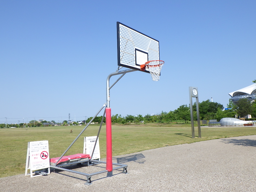 バスケットゴールの冬期間利用休止のお知らせ《11月30日から》｜公園